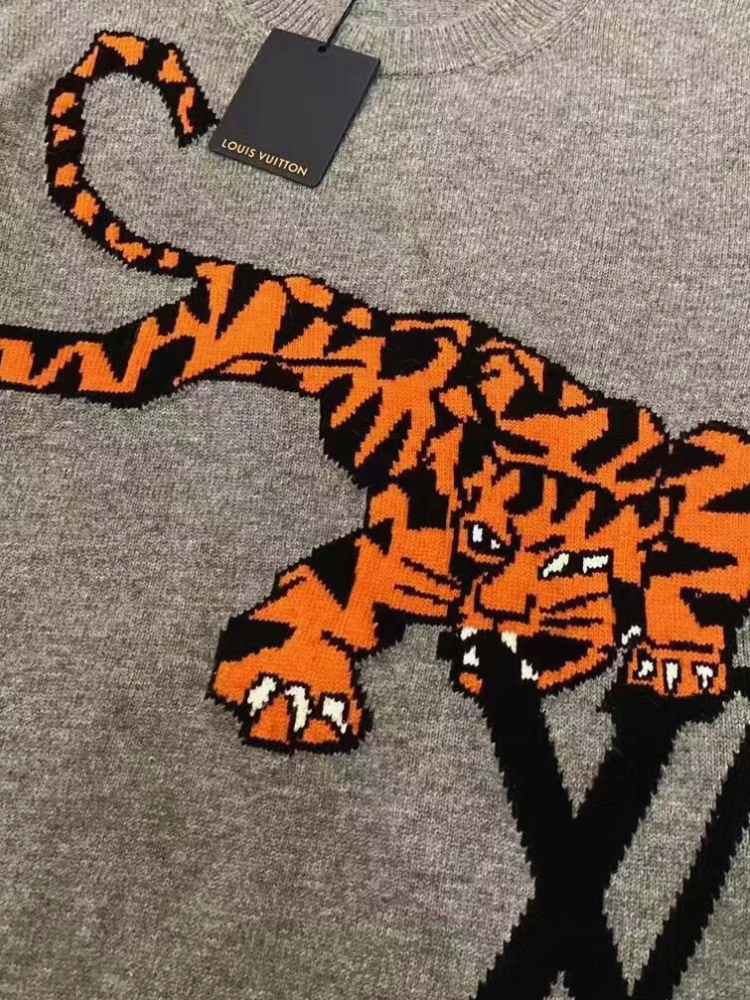 tiger intarsia pullover