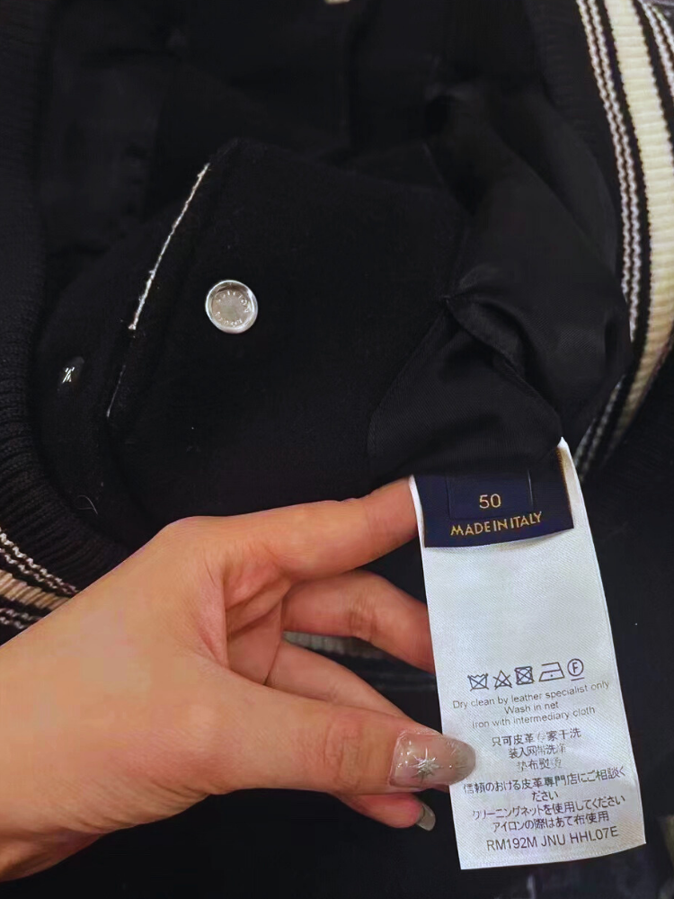 Louis Vuitton 2019 Dreaming Varsity Jacket - Black Outerwear, Clothing -  LOU548078